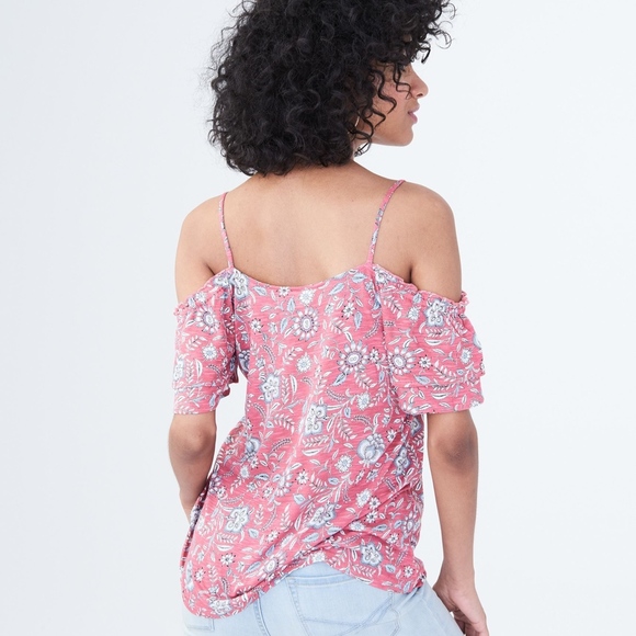 SOLD Aeropostale Cold Shoulder Floral Top - Picture 3 of 7